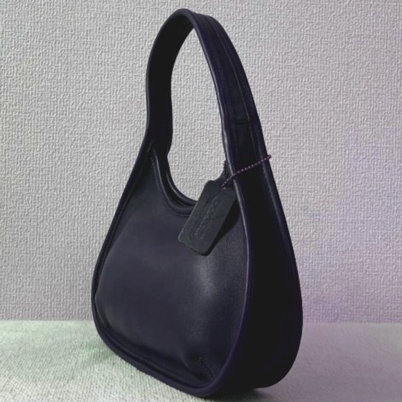 Handbags - Coach Ergo Legacy Hobo Purse